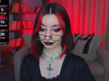 mistress__marcelline