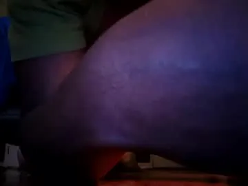 Freechat moneyboysaveg548 on Chaturbate