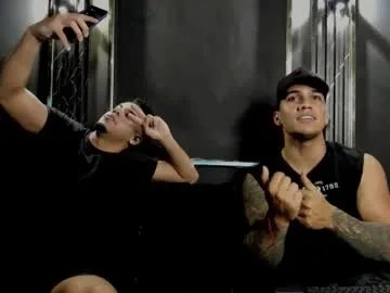 mr_maximo on Chaturbate