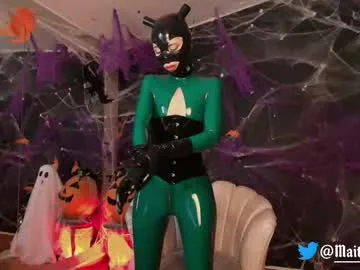 my_maite —  Waiting for your orders  [35 tokens left]   Obey the New Latex Doll  #latex #bdsm #skinny #halloween  #feet