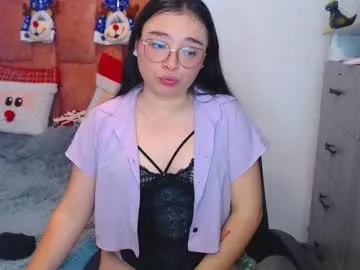 Freechat nahia__2 on Chaturbate