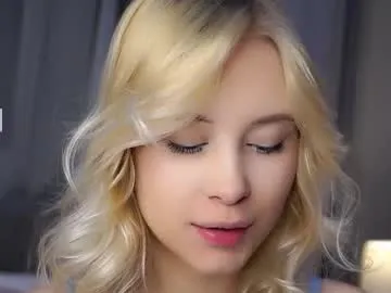 Freechat naomibry on Chaturbate