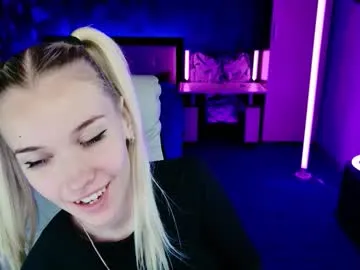 Freechat naomihita on Chaturbate