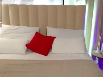 naomimur — GOAL: Slap my ass [71 tokens remaining] Everything looks a bit more magical in the moonlight --- especially me y #cosplay #pantyhose #longhair #asmr #fuckmachine