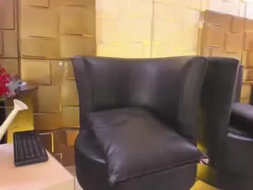 Freechat naomyrivera on Chaturbate