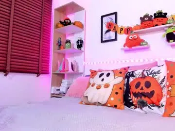 nata_villalobos on Chaturbate 