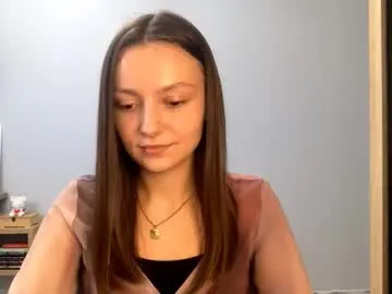 next_fantasy_bb — GOAL: Bite my lips  [61 tokens remaining] Welcome to my room! #shy #teen #cute #nonude #new