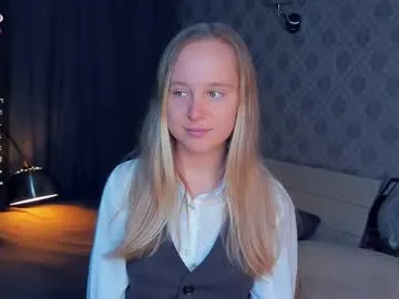 Freechat nicolavanderbie on Chaturbate