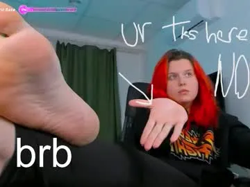 Freechat nielletablossom on Chaturbate