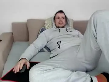 Freechat nikkiaadel on Chaturbate