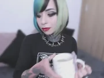 Freechat nikkiramone on Chaturbate