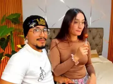 noa_n_luxy — GOAL: cum in face [669 tokens remaining] Welcome to my room! #squirt #couple #cum #latina #lbigcock #new #anal #petite #young