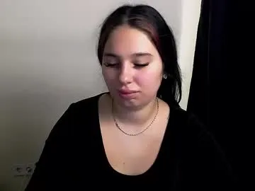 olivia_red_ — let's spend time together [999 tokens remaining] #nonude #shy #lovense #ukraine #young