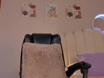 Chaturbate omstudio1994 is Freechat omstudio1994 — GOAL: RIDE ME Martina Ricci's room:  #pantyhose #anal #latina #bigclit #natural  #fuckmachine