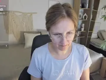 Freechat paris_cherry on Chaturbate