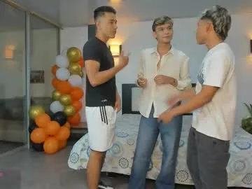 Freechat playhardsex on Chaturbate