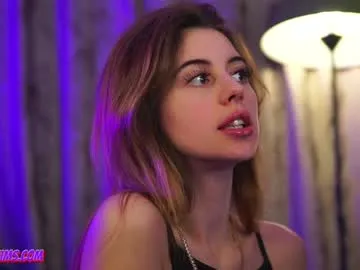 Freechat plump_bums on Chaturbate