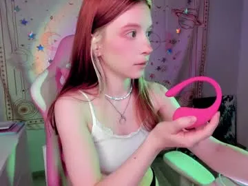 Offline pocketrocket_ on Chaturbate