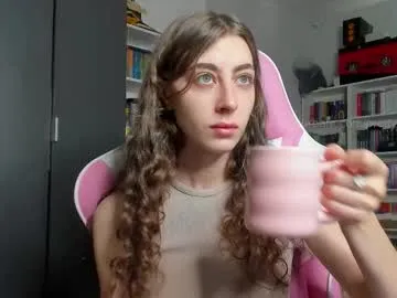 Freechat prettysomething on Chaturbate