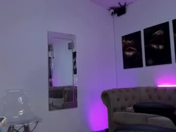 Freechat realalinacruz on Chaturbate