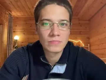 Freechat realsupermichael on Chaturbate