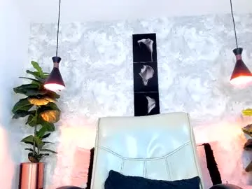 Freechat regan_pearson on Chaturbate