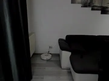 richarddarell — Strip/PVTopen #master #bigcock #findom #muscle #young #daddy #dom [500 tokens remaining]