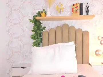 Freechat roma_love_ on Chaturbate