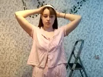 Freechat romeliamimozo on Chaturbate