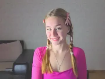 Freechat rosalina0230 on Chaturbate