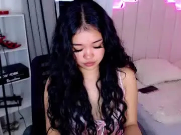 Freechat roxxy_blossom on Chaturbate