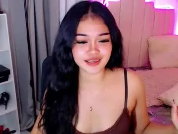 Freechat roxxy_blossom on Chaturbate