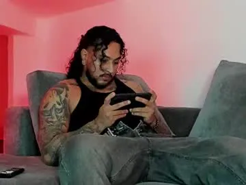 Freechat ryan_warren18 on Chaturbate