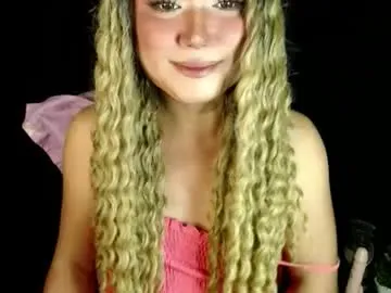 salumisabato69 — wanna be my lover! #wifematerial #cum with me [1500 tokens remaining]