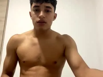 Offline santi36rt on Chaturbate