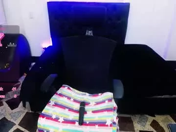 Offline sara_winehouse1 on Chaturbate