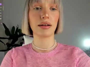 Freechat sarilit on Chaturbate