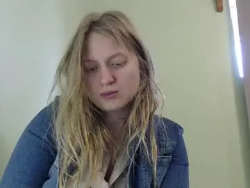 scartit — shirt off #feet #blonde #bigboobs #girlnextdoor #nolush [222 tokens remaining]