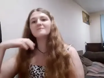 silkfever — Goal:Show off those beautiful legs  Hello I'm Elizabeth! To me  24 years! Everyone says that I am very #shy and  #cute ! If you like #mommy And #natural That is welcome! #new [4 tokens remaining]