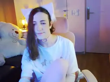 Freechat silvermuse on Chaturbate