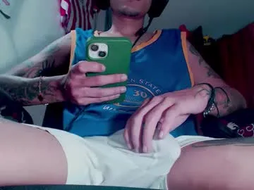 Freechat skateboy444 on Chaturbate