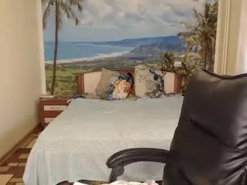 Freechat soaring_love on Chaturbate