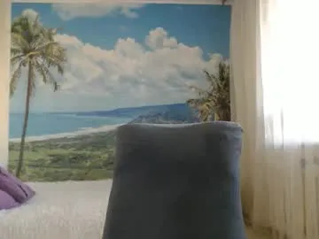 Freechat soaring_love on Chaturbate