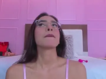 Freechat sophiatrista on Chaturbate