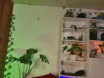 Offline stellart_ on Chaturbate