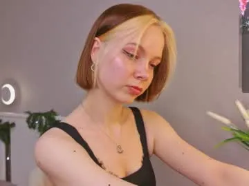 Freechat stormymuse on Chaturbate