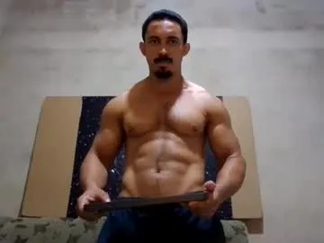 Freechat superbigmr on Chaturbate