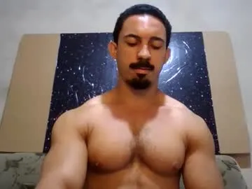 Freechat superbigmr on Chaturbate