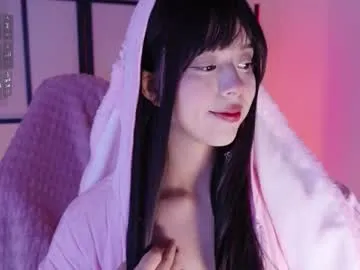 Freechat ta_miau on Chaturbate