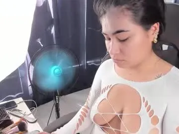 tati_jones on Chaturbate 